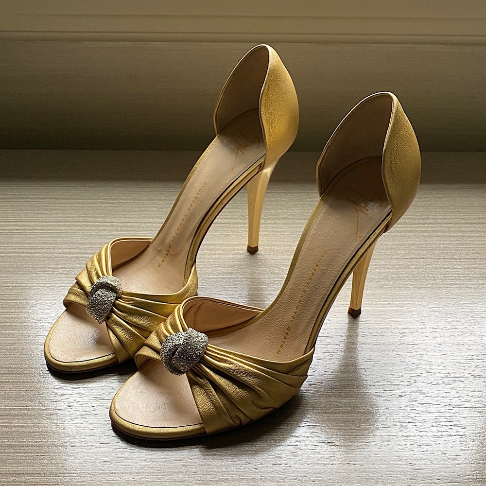 Giuseppe Zanotti heels